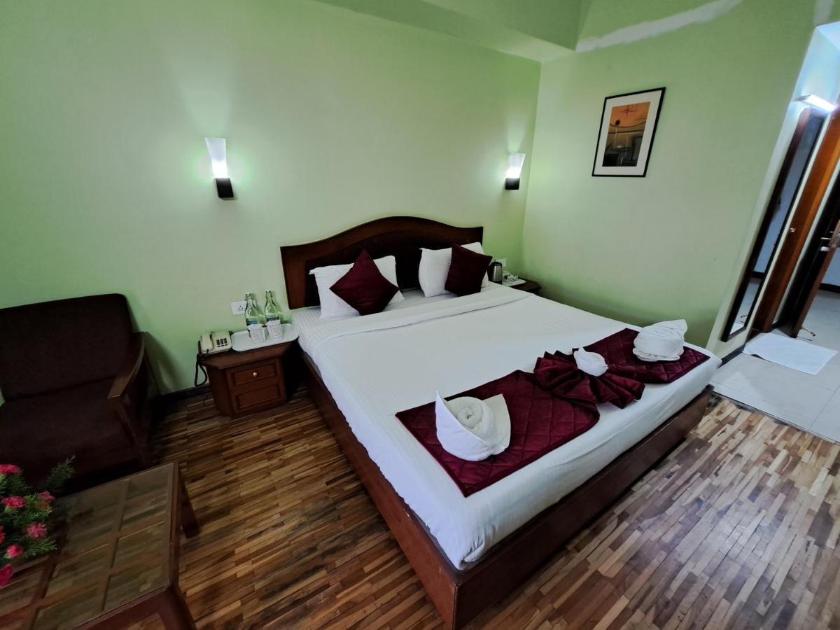 Hotel Preethi Classic Towers Ooty Exterior foto