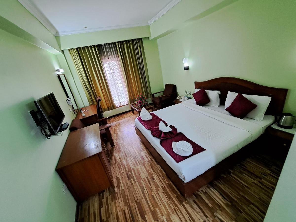 Hotel Preethi Classic Towers Ooty Exterior foto