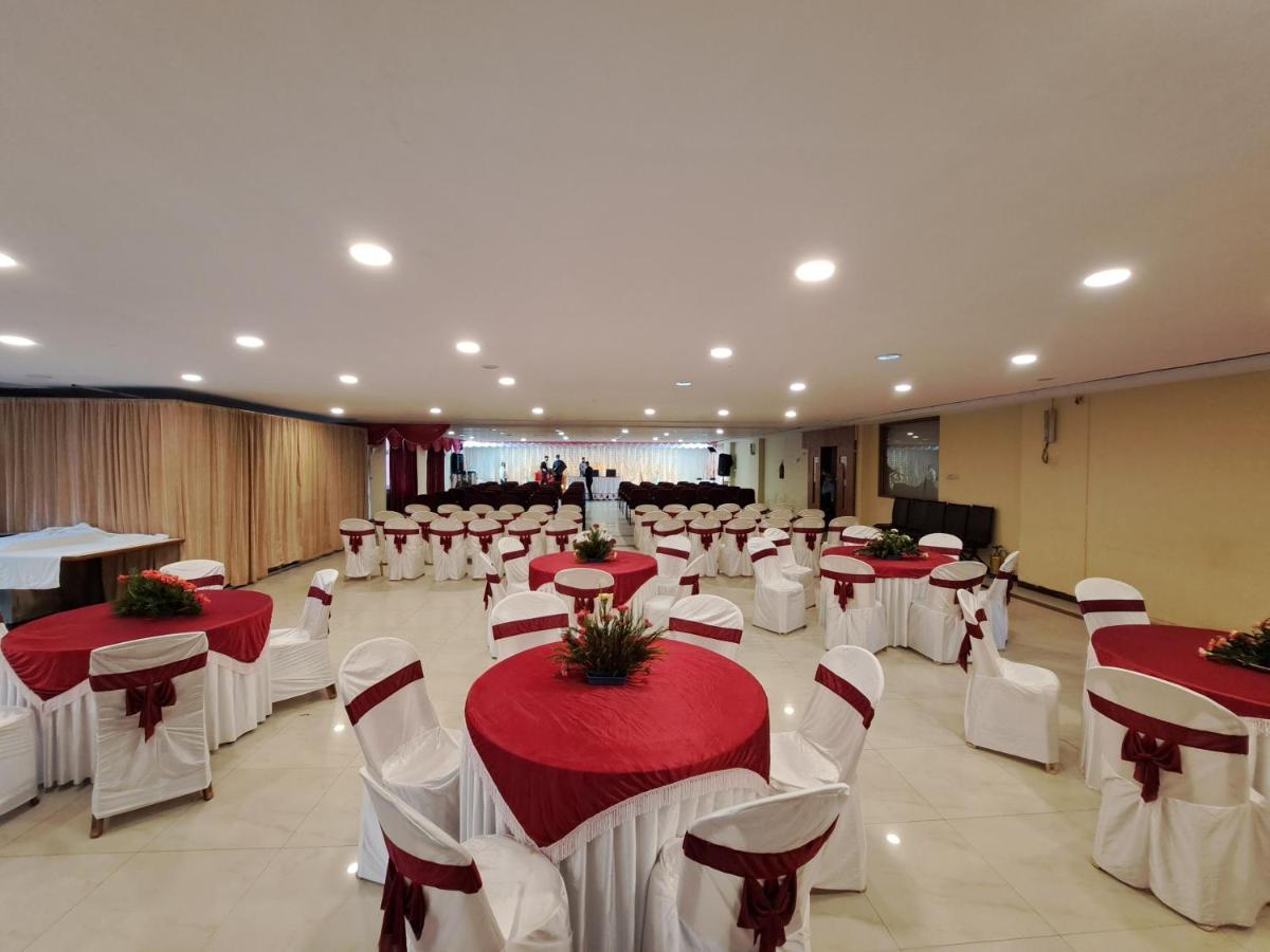 Hotel Preethi Classic Towers Ooty Exterior foto