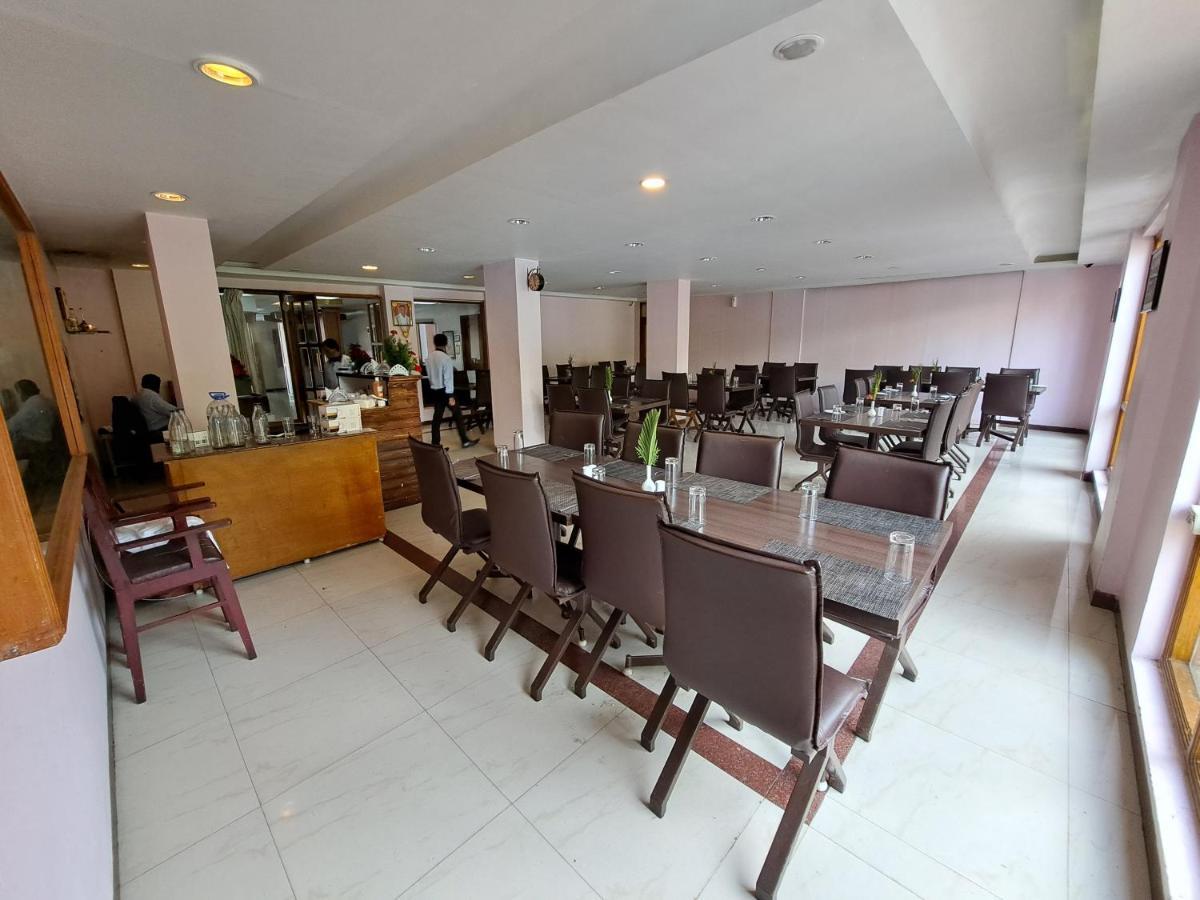 Hotel Preethi Classic Towers Ooty Exterior foto