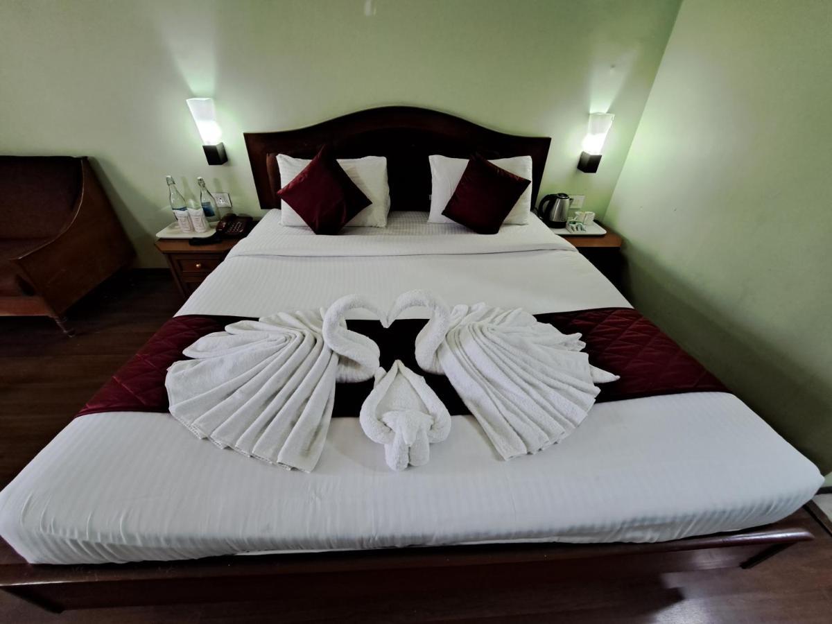 Hotel Preethi Classic Towers Ooty Exterior foto