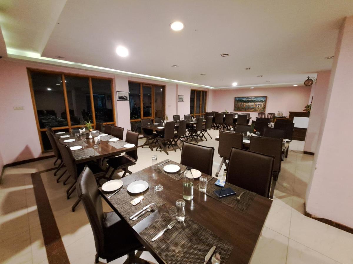 Hotel Preethi Classic Towers Ooty Exterior foto