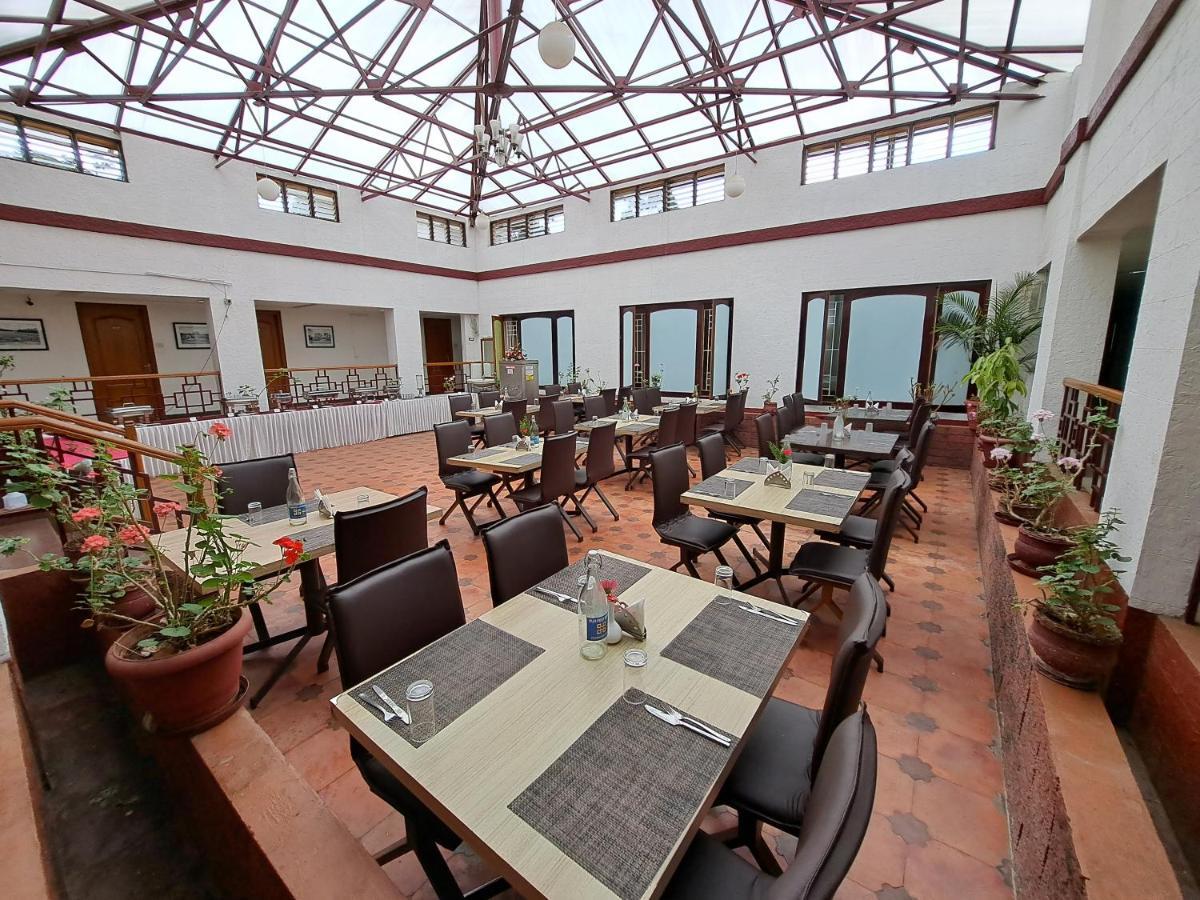 Hotel Preethi Classic Towers Ooty Exterior foto
