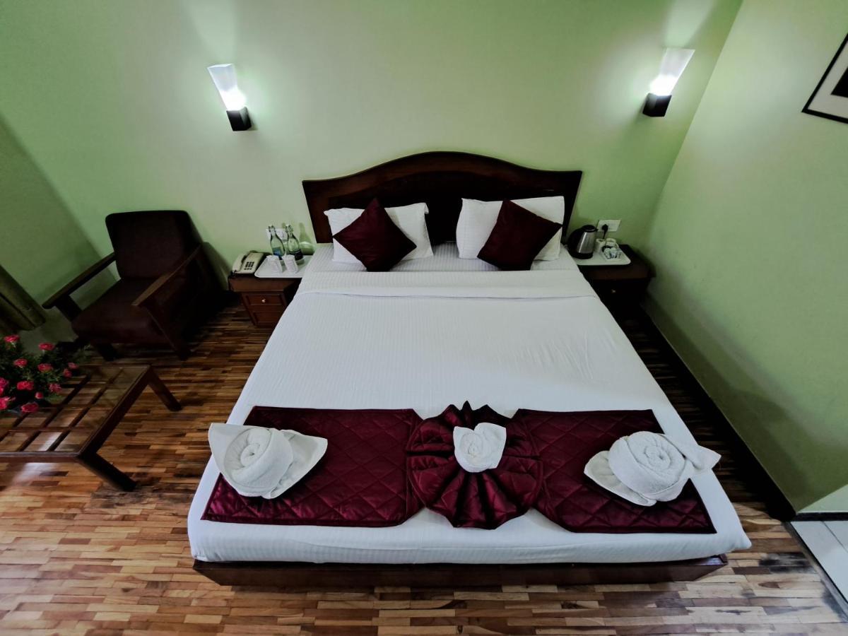 Hotel Preethi Classic Towers Ooty Exterior foto