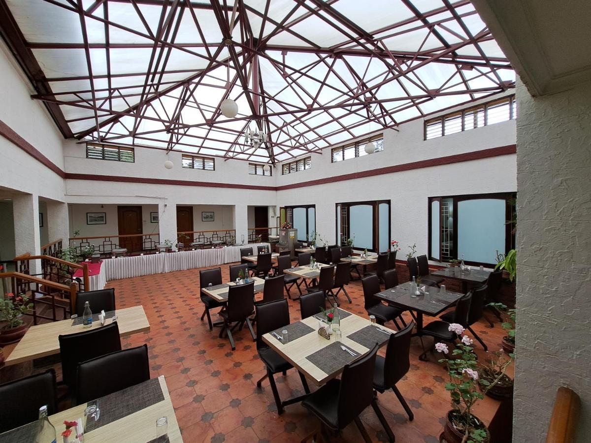 Hotel Preethi Classic Towers Ooty Exterior foto