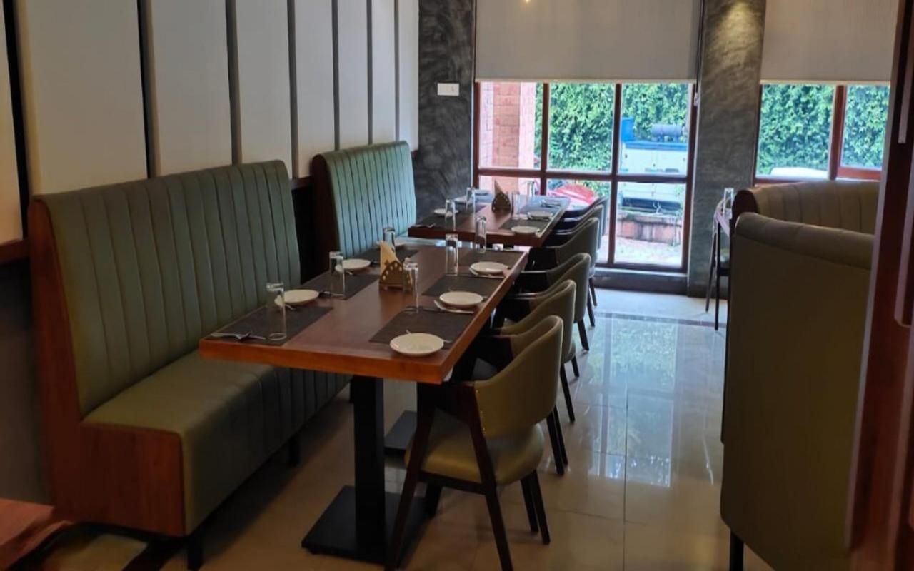 Hotel Preethi Classic Towers Ooty Exterior foto